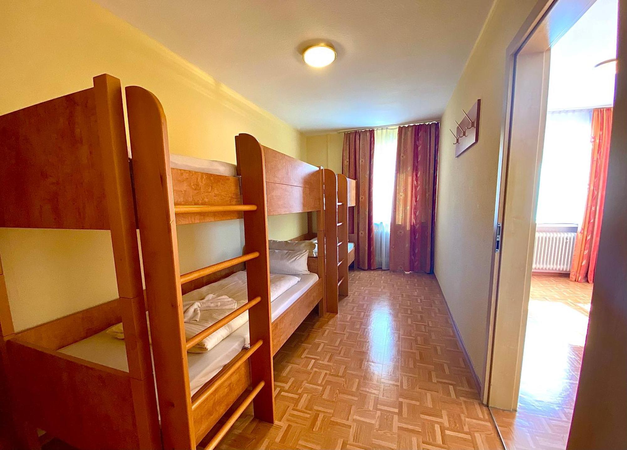 Hotel Gasthof Rose غنزبرغ المظهر الخارجي الصورة